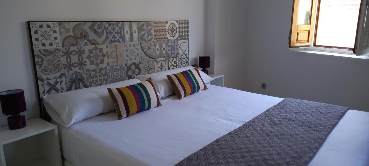 Casa Palacio La Casa Blanca Suites Seville Luaran gambar
