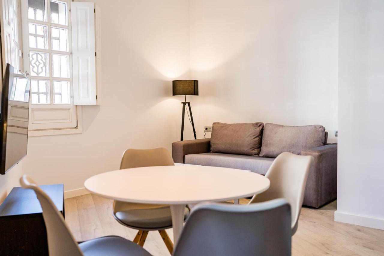 Casa Palacio La Casa Blanca Suites Seville Luaran gambar